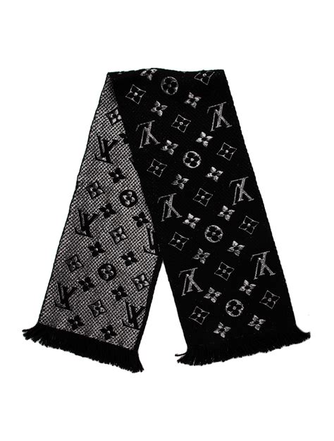 lv shine scarf